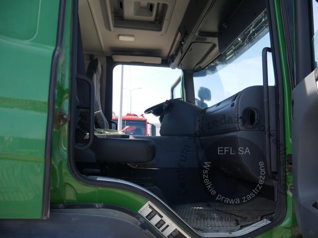 5 - SCANIA P360 CB8X4MHZ BETONIARKA 2014r.