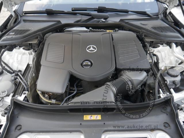 4 - MERCEDES - BENZ E200 4MATIC AUTOMAT SEDAN 2025r.