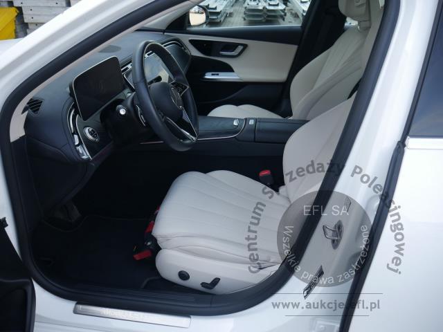 8 - MERCEDES - BENZ E200 4MATIC AUTOMAT SEDAN 2025r.