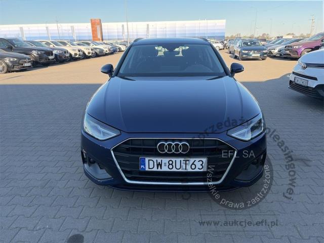 2 - Audi A4 35 TDI mHEV S tronic 2023r. DW8UT63 Pojazd znajduje się w firmie ARCTOS GROUP sp. z o.o. Al. Krakowska 7, 02-183 Warszawa