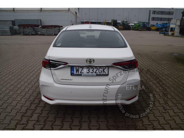 11 - TOYOTA COROLLA 1.8 VVT-I+H CVT LPG 2023r.