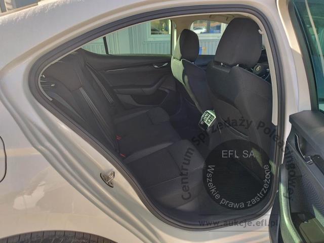 8 - Skoda Octavia 2.0 TDI Ambition 2022r. WND1848C Pojazd znajduje się w firmie ARCTOS GROUP sp. z o.o. Al. Krakowska 7, 02-183 Warszawa