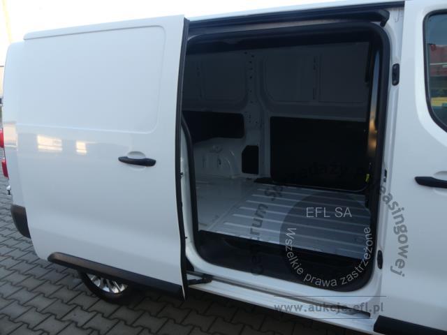 10 - Toyota Proace 2.0 D-4D Long 3,1t 2022r. DW2SW58 Magnice