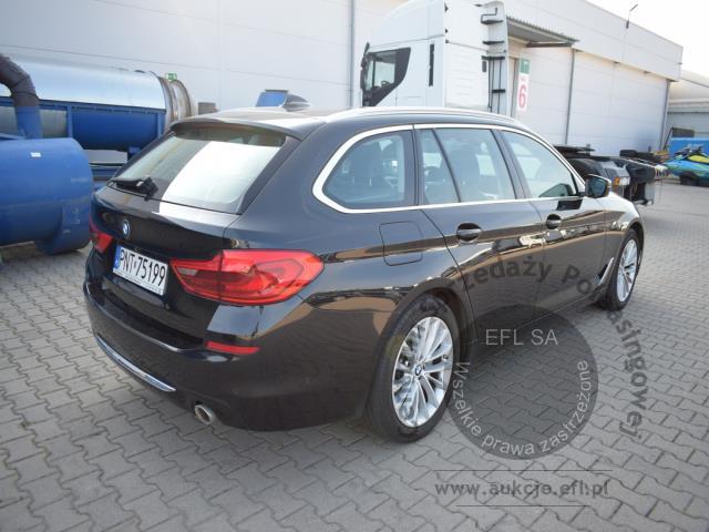 13 - BMW 520D TOURING LUXURY LINE AUT 2019r.