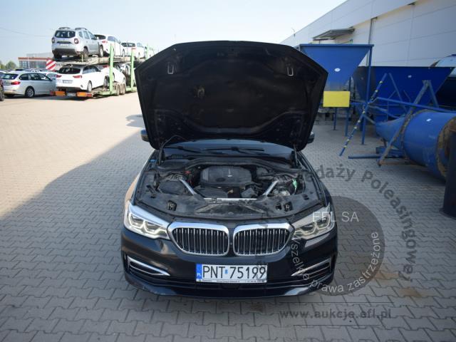 4 - BMW 520D TOURING LUXURY LINE AUT 2019r.