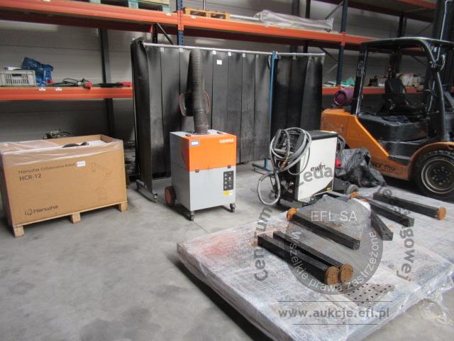 1 - Stanowisko spawalnicze na robocie HCR 12A  2022r.
