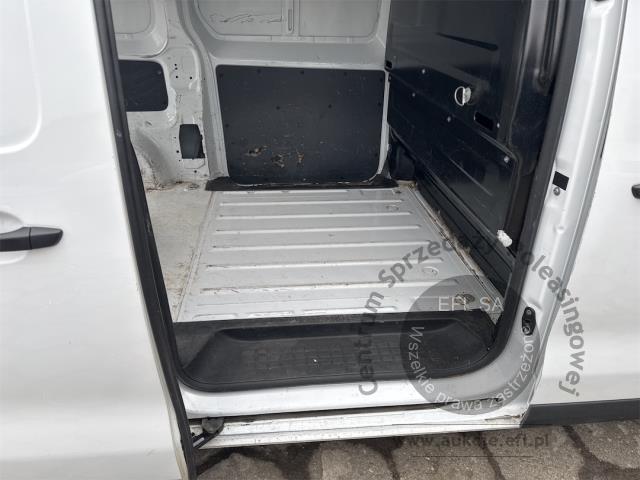 8 - Peugeot Expert 1.5 BlueHDi Standard 2, 2022r. DW5TU67 Magnice