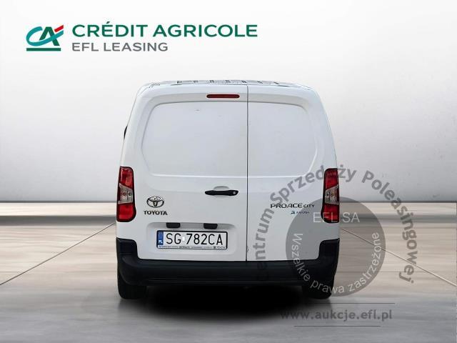 15 - TOYOTA PROACE CITY 1.5 D-4D CHŁODNIA 2021r.
