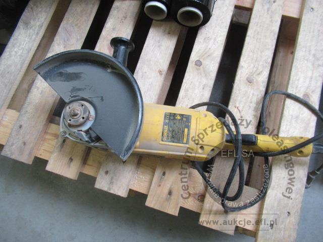 2 - Szlifierka kątowa DEWALT - DWE492-QS