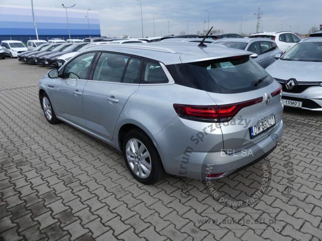 4 - Renault Megane 1.3 TCe FAP Zen Kombi 2021r.