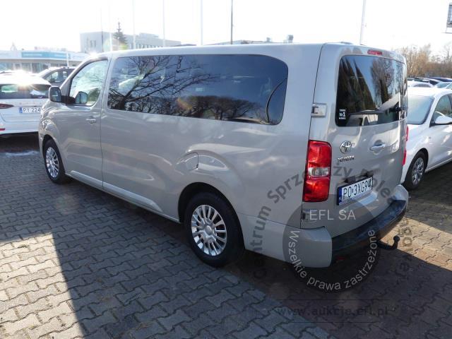 3 - Toyota Proace Verso 2.0 D4-D Long 2022r. PO3XG94 Pojazd znajduje się w firmie AUTO MOTO CENTRUM sp. z o.o. ul. Ostrowska 328 (przy Trasie Katowickiej) 61-312 Poznań