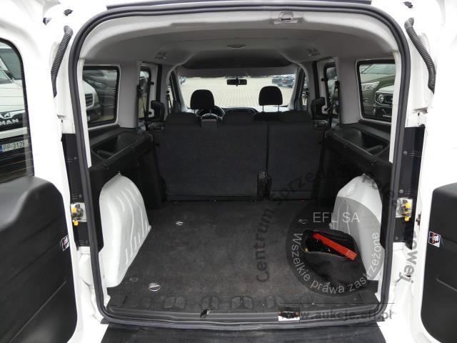 10 - FIAT DOBLO MAXI 1.6 MULTIJET 105KM 2022r.