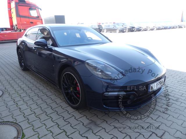 3 - PORSCHE PANAMERA TURBO 4.0 V8 2018r.