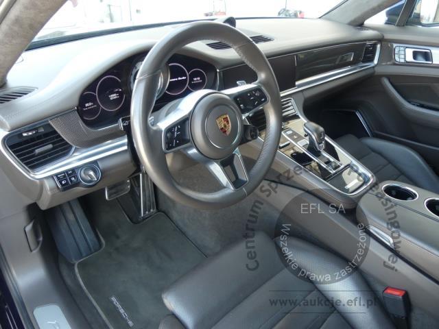 4 - PORSCHE PANAMERA TURBO 4.0 V8 2018r.