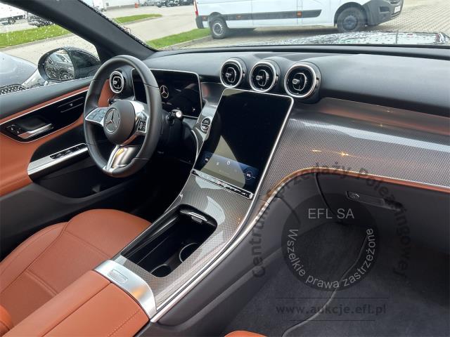 9 - MERCEDES BENZ GLC 300 DE 4-MATIC AVANTGARDE 2024r. DX25628 Pojazd znajduje się w firmie MDM AUTO sp. z o.o. ul. Zawodników 1, 80-729 Gdańsk