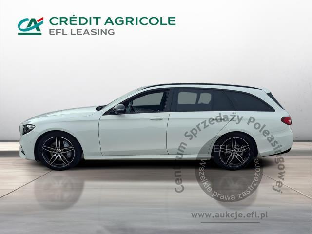 2 - MERCEDES - BENZ E 220 D 4MATIC AUTOMAT 2018r.