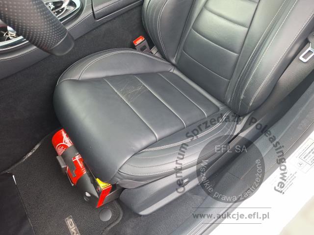 11 - MERCEDES - BENZ E 220 D 4MATIC AUTOMAT 2018r.
