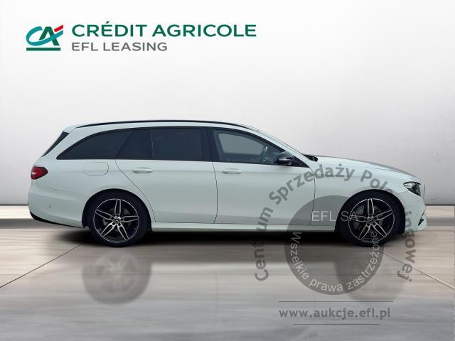 4 - MERCEDES - BENZ E 220 D 4MATIC AUTOMAT 2018r.