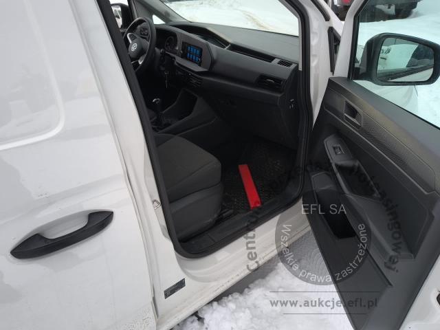 10 - Volkswagen Caddy Cargo 2.0 TDI 2022r. DW8UR66 Pojazd znajduje się w firmie ARCTOS GROUP sp. z o.o. Al. Krakowska 7, 02-183 Warszawa