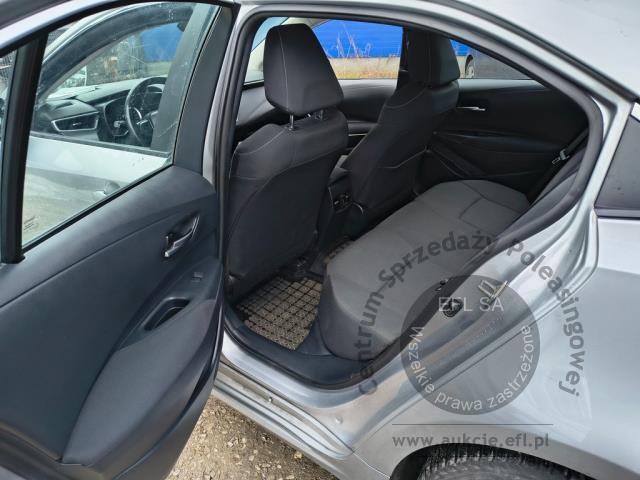 5 - Toyota Corolla 1.5 Comfort 2022r. WW869TE Pojazd znajduje się w firmie ARCTOS GROUP sp. z o.o. Al. Krakowska 7, 02-183 Warszawa