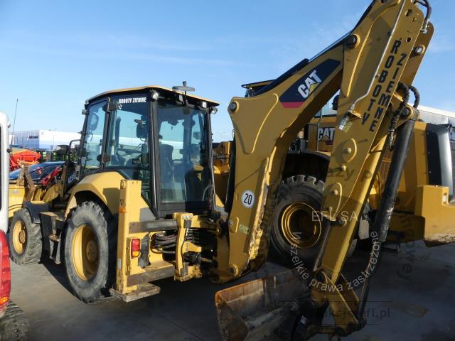 2 - Koparko ładowarka CAT 428 F2 2015r.