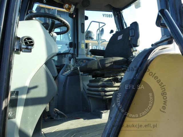 13 - Koparko ładowarka CAT 428 F2 2015r.