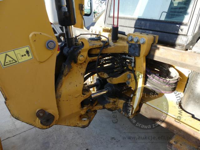 8 - Koparko ładowarka CAT 428 F2 2015r.