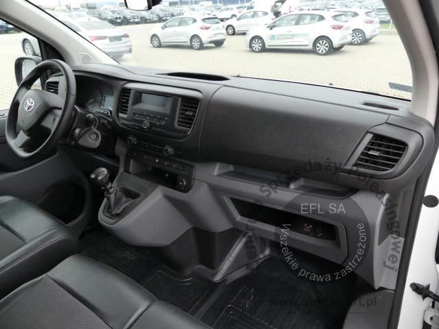 7 - Toyota Proace 2.0 D-4D Long 3,1t 2022r. DW2SW07 Magnice