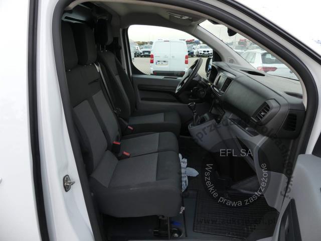 9 - Opel Vivaro 2.0 CDTI Extra Long 3,1 2022r. DW2UT24 Magnice