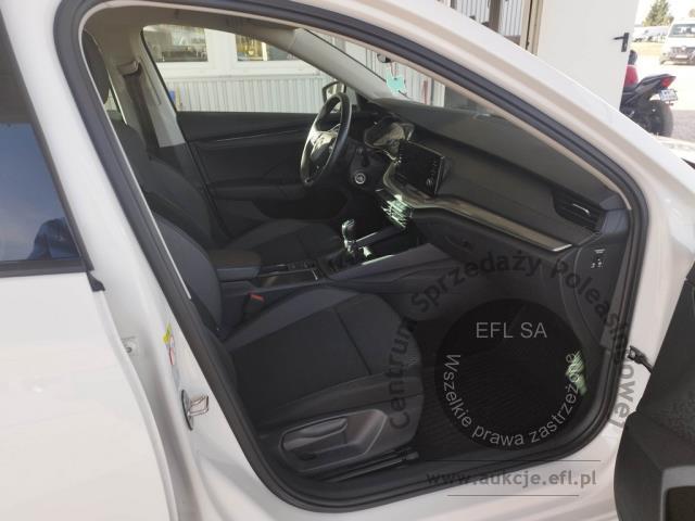 10 - Skoda Octavia 2.0 TDI Ambition 2022r. WND1847C Pojazd znajduje się w firmie ARCTOS GROUP sp. z o.o. Al. Krakowska 7, 02-183 Warszawa