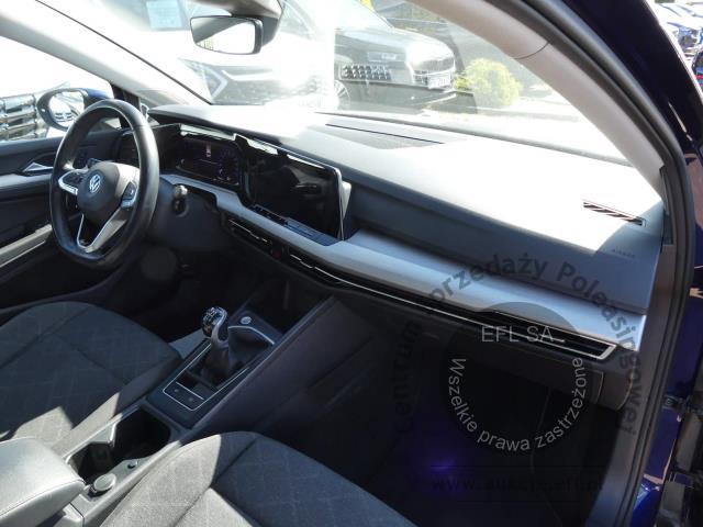 11 - Volkswagen Golf VIII 2.0 TDI Life Kombi 2023r. PY29004 AUTO MOTO CENTRUM Sp. z o.o. Poznań 61-312, ul. Ostrowska  328