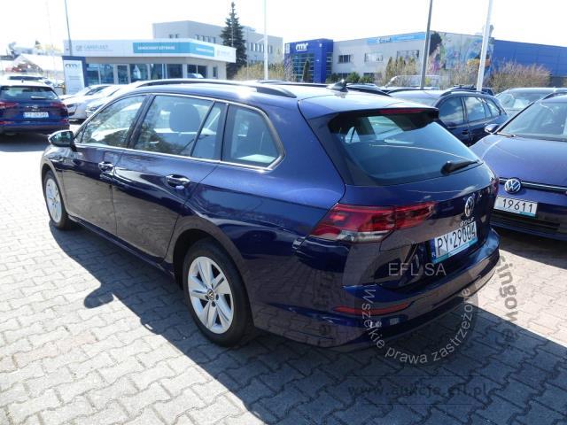5 - Volkswagen Golf VIII 2.0 TDI Life Kombi 2023r. PY29004 AUTO MOTO CENTRUM Sp. z o.o. Poznań 61-312, ul. Ostrowska  328