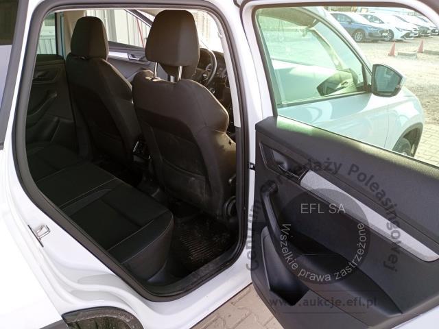 10 - Skoda Karoq 2.0 TDI SCR 4x2 Ambition 2022r. WND1879C Pojazd znajduje się w firmie ARCTOS GROUP sp. z o.o. Al. Krakowska 7, 02-183 Warszawa