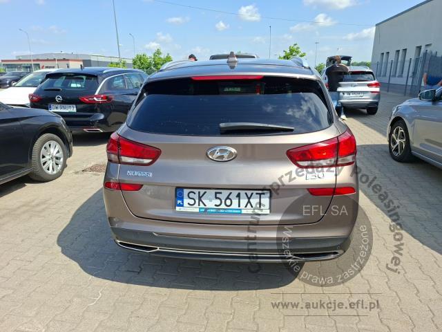 6 - HYUNDAI i30 1.5 T-GDI 48V Smart Kombi 2023r. SK561XT Magnice