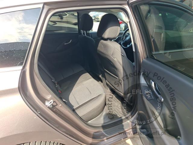 9 - HYUNDAI i30 1.5 T-GDI 48V Smart Kombi 2023r. SK561XT Magnice