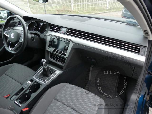 6 - Volkswagen Passat 2.0 TDI EVO Essence 2022r. PO6WY28 UWAGA!! Pojazd znajduje się w firmie AUTO MOTO CENTRUM sp. z o.o. ul. Ostrowska 328 (przy Trasie Katowickiej) 61-312 Poznań