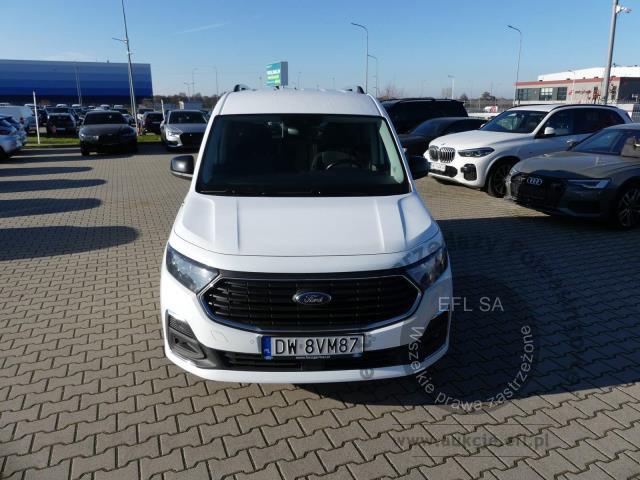 6 - Ford Tourneo Connect 2.0 Titanium  2022r. DW8VM87 Magnice