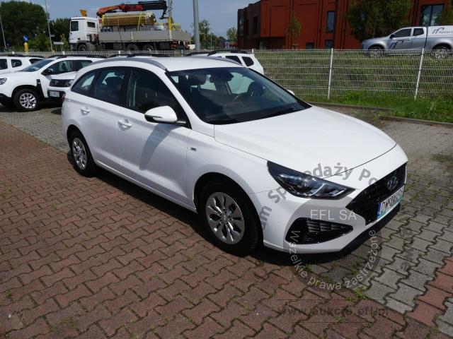 2 - Hyundai i30 1.5 T-GDI 48V Modern 2023r. DW3VY96 UWAGA!! Pojazd znajduje się w firmie AUTO MOTO CENTRUM sp. z o.o. ul. Ostrowska 328 (przy Trasie Katowickiej) 61-312 Poznań