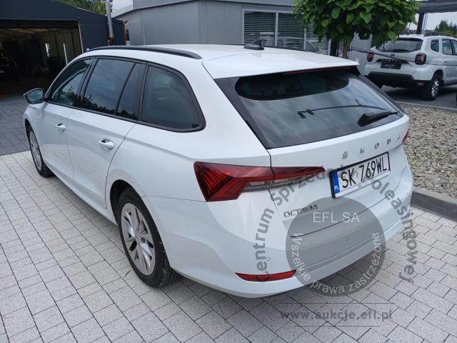 4 - Skoda  Octavia  2022r. SK769WL WW573UE Uwaga! Pojazd znajduje się w firmie AACAR sp. z o.o. Jawornik 90, 32-400 Myślenice