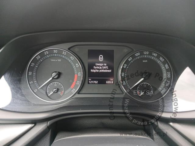 10 - Skoda  Octavia  2022r. SK769WL WW573UE Uwaga! Pojazd znajduje się w firmie AACAR sp. z o.o. Jawornik 90, 32-400 Myślenice
