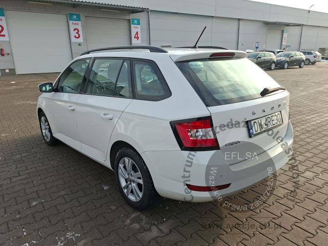 2 - Skoda  Fabia 1.0 TSI Classic Ambitio 2021r. DW4RE30 Magnice