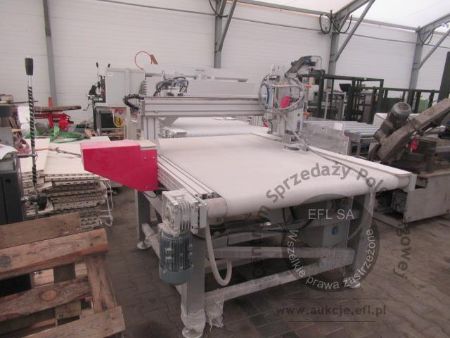 1 - Automatyczna maszyna do polerowania frontów meblowych CONER 2024r.