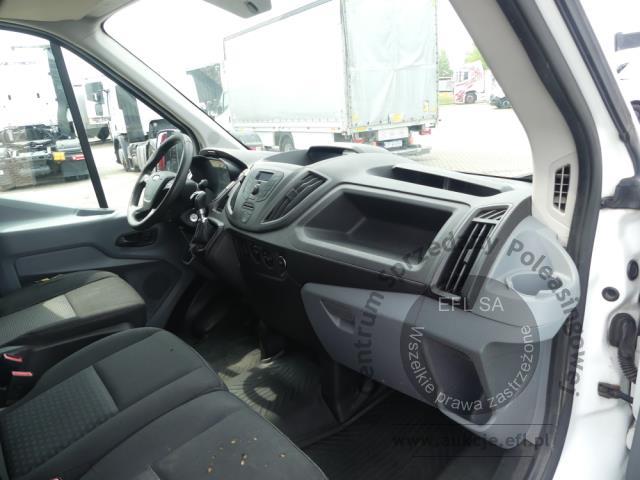 8 - FORD TRANSIT 2.0 TDCI 130KM FURGON 2018r.