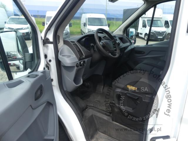 10 - FORD TRANSIT 2.0 TDCI 130KM FURGON 2018r.