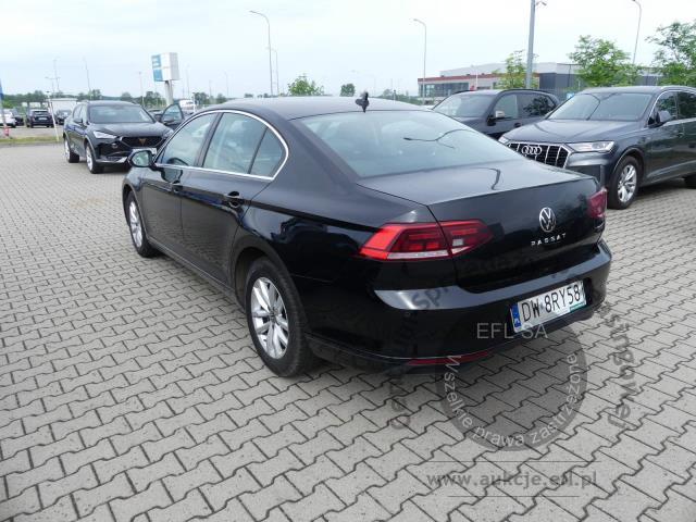 4 - VOLKSWAGEN PASSAT 1.5 TSI 150KM Sedan 2022r. DW8RY58 Magnice