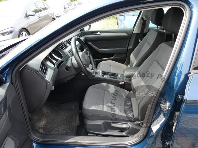 10 - Volkswagen Passat 2.0 TDI EVO Essence 2022r. PO4XG70 UWAGA!! Pojazd znajduje się w firmie AUTO MOTO CENTRUM sp. z o.o. ul. Ostrowska 328 (przy Trasie Katowickiej) 61-312 Poznań