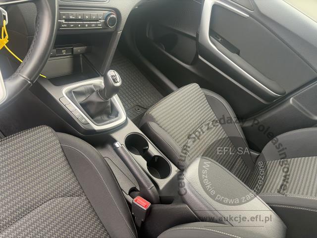 13 - EFL FINANCE KIA CEED 1.0 T-GDI 120KM HATCHBACK 2022r.