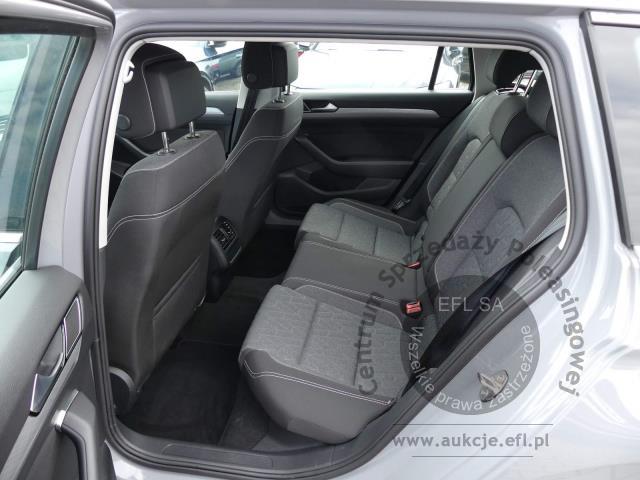10 - VOLKSWAGEN  PASSAT VARIANT 2.0 TDI 150KM 2023r.