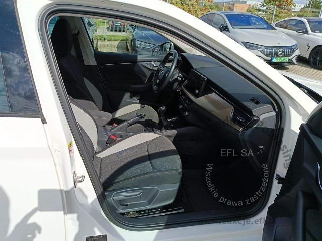 11 - Skoda Scala 1.5 TSI Style Hatchback 2022r. DW1TE13 Magnice