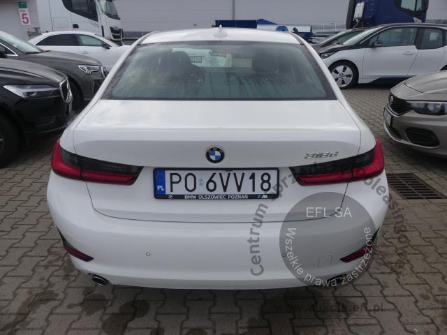 12 - BMW 318d Sedan Automat mHEV 2021r.